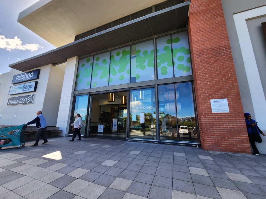 To Let commercial Property for Rent in Somerset West Mall Triangle Western Cape